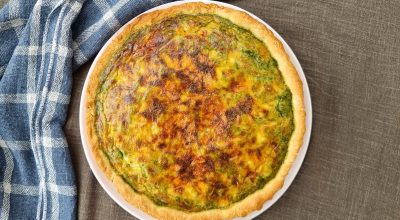 Quiche de espinafre com queijo