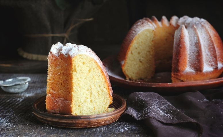 Receita de bolo de trigo fofinho e amanteigado para fazer em casa