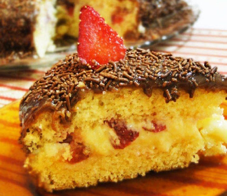 34 Receitas De Bolo De Morango Que São Sinônimos De Felicidade