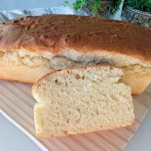 7 receitas de pão caseiro fácil para um café gostoso e sem complicações