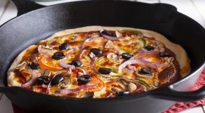 11 receitas de pizza de frigideira fit para um lanche saudável