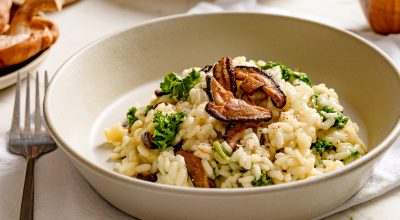 Risoto de cogumelos e kale