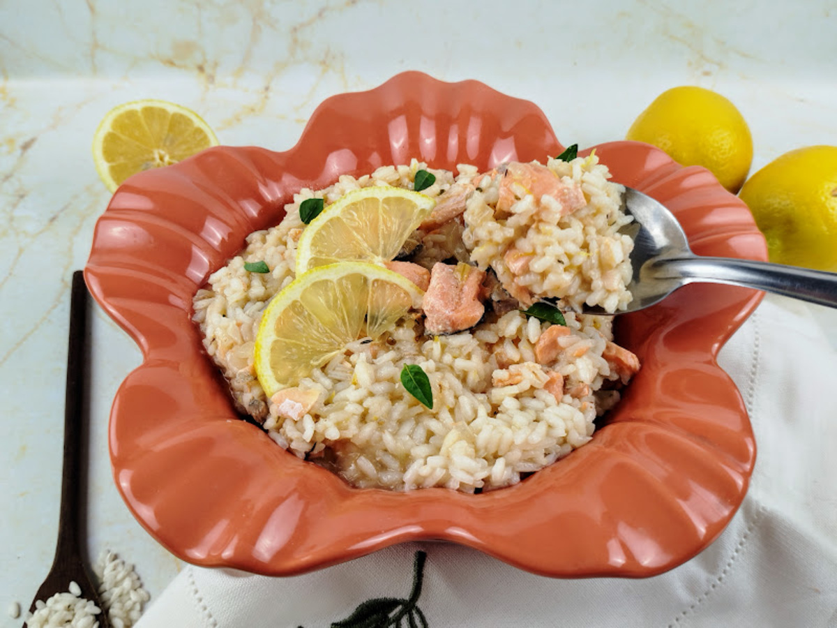 Risoto de salmão com limão-siciliano