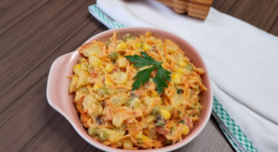 Salada de batata com bacon