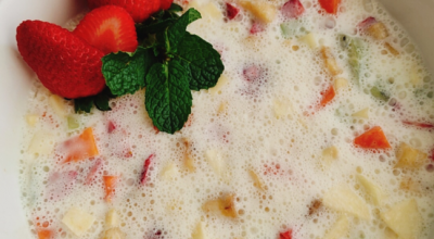 Salada de frutas com creme