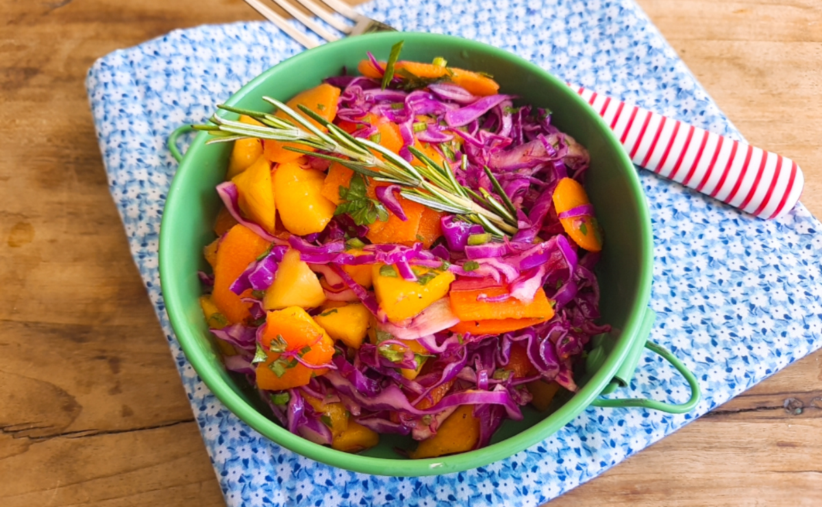 Salada roxa refrescante