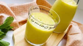 Smoothie de manga com hortelã