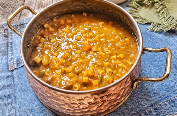 Sopa cremosa de legumes com carne