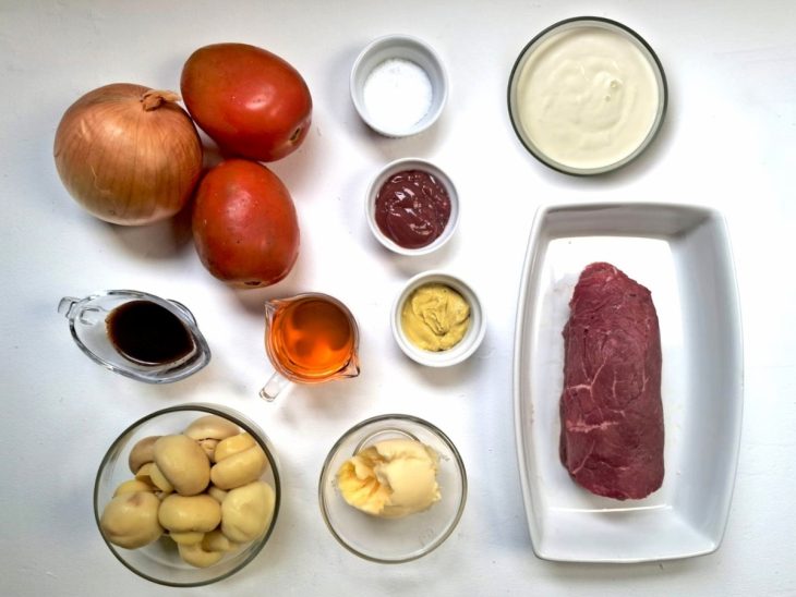 Ingredientes para o strogonoff de filé mignon.