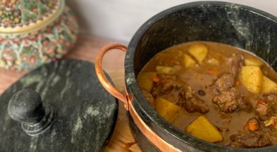 Tagine de carne com especiarias