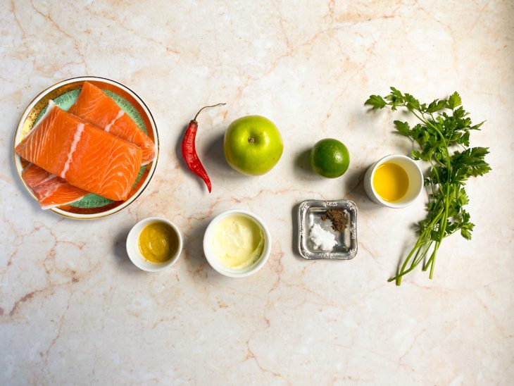 Ingredientes para o tartar de salmão.