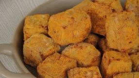 Tofu crocante na airfryer