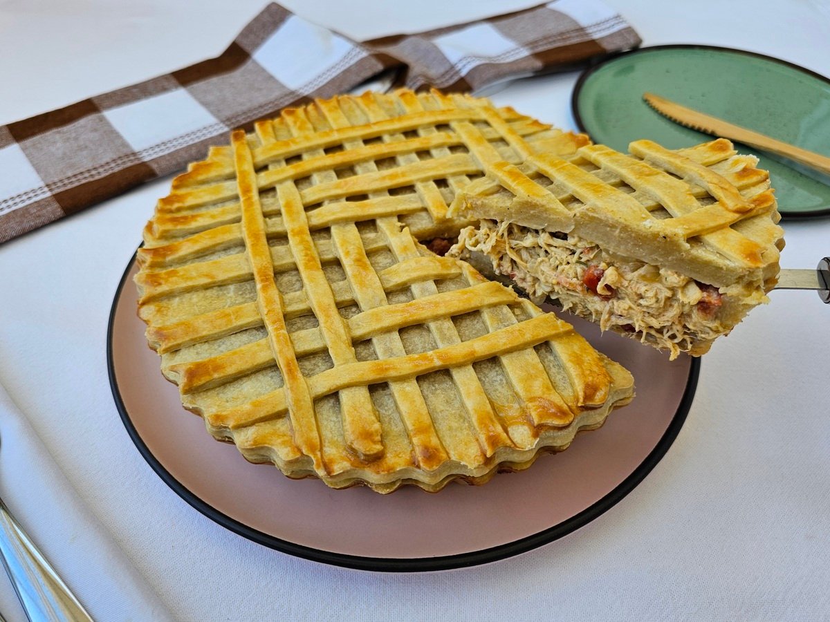 Torta de frango com massa podre