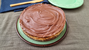 Torta gelada de doce de leite